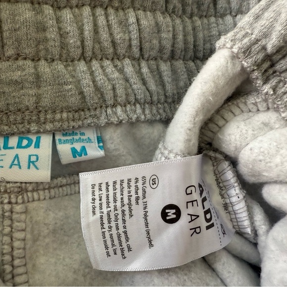 ALDI Gear 2024 Jogger Sweatpants Grey Embroidered Size M - Picture 8 of 10